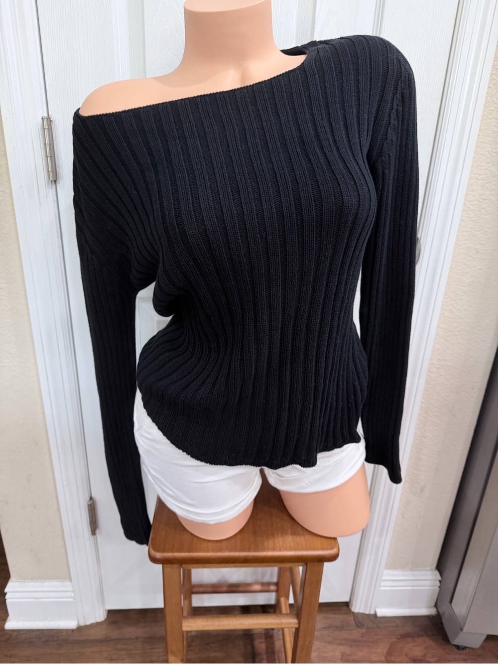 Banana Republic Black Ribbed Boat Neck Sweater L 100% Cotton Bateau Classic